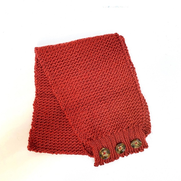 NWT Hand Knit Deep Red Convertible Scarf with Button Detail One Size Fits Most - Picture 6 of 9